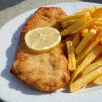 Frissensültek